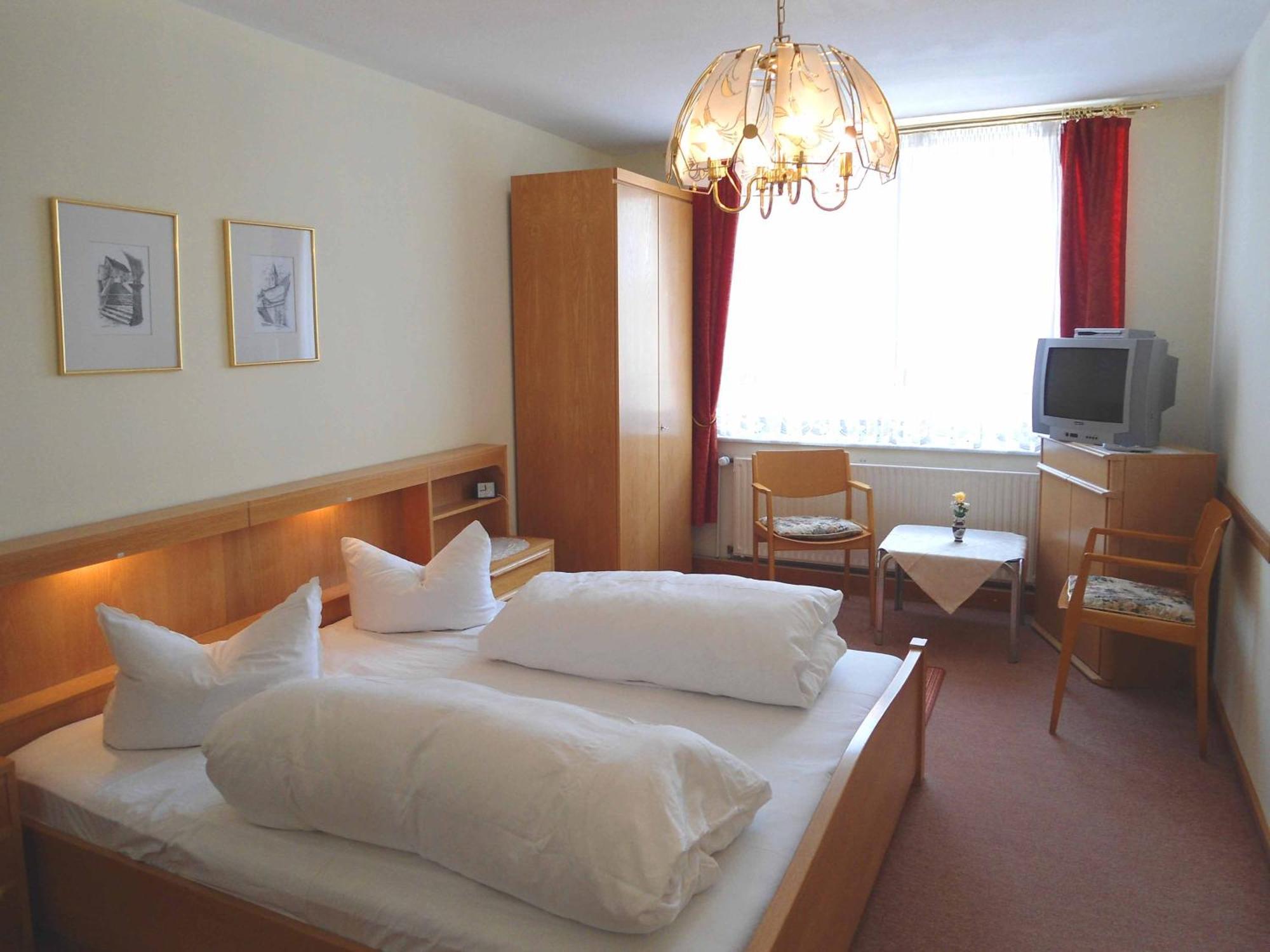 Hotel Krone Gößweinstein Kültér fotó