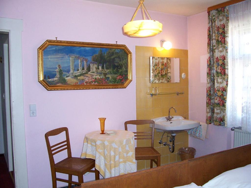 Hotel Krone Gößweinstein Szoba fotó