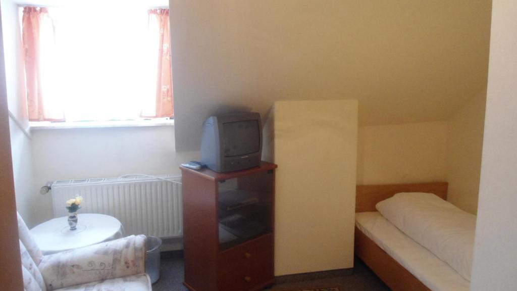 Hotel Krone Gößweinstein Szoba fotó